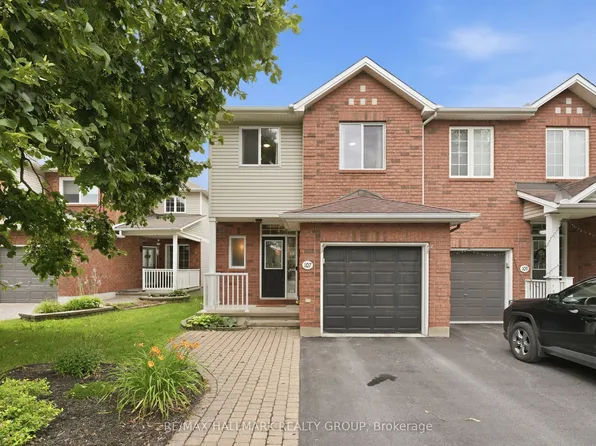 107 Bishops Mills Way, Ottawa, ON K2K 3C2