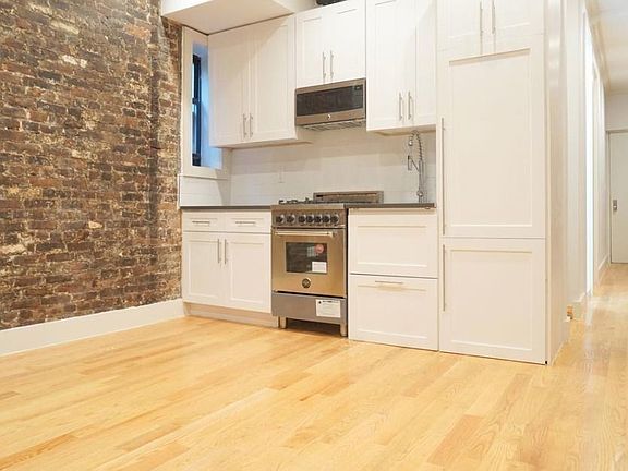 3rd image of 309 E 75th St #1RE