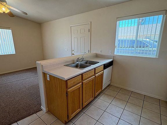 5th image of 2148 Moyo Dr #102