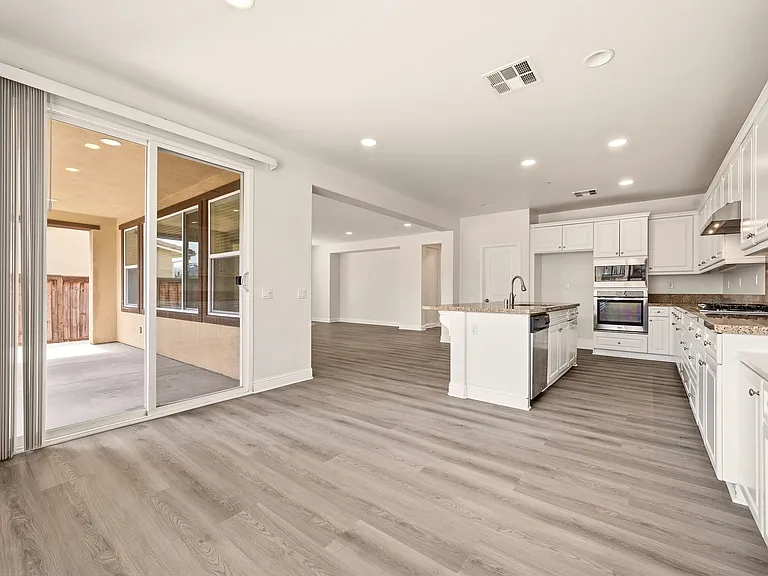 10828 Portofino Ln — Photo 8