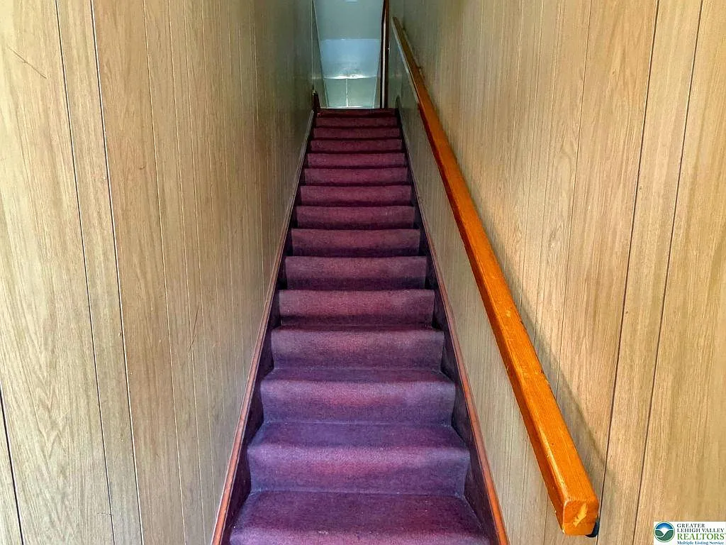 Studio, 290 sqft, $1,100 — Photo 2