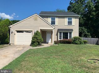 36 Hawthorne Rd, Sicklerville, NJ 08081