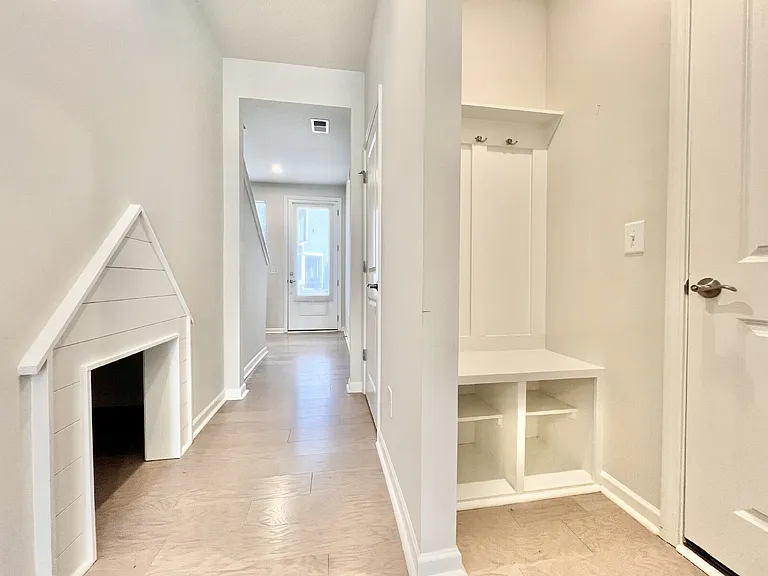 5348 Somerset Hill Ln — Photo 16