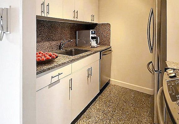 3rd image of 300 E 75th St APT 20F