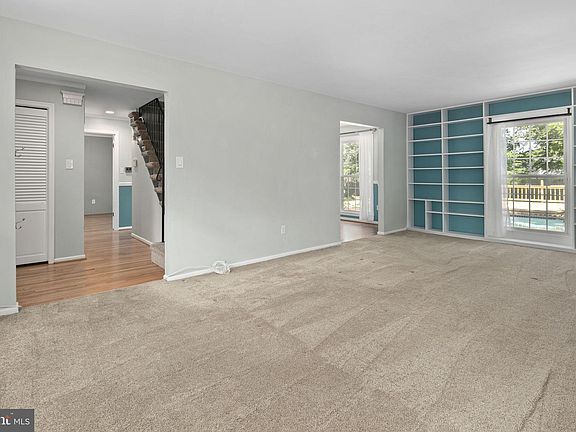 3rd image of 4104 Tidewater Ct