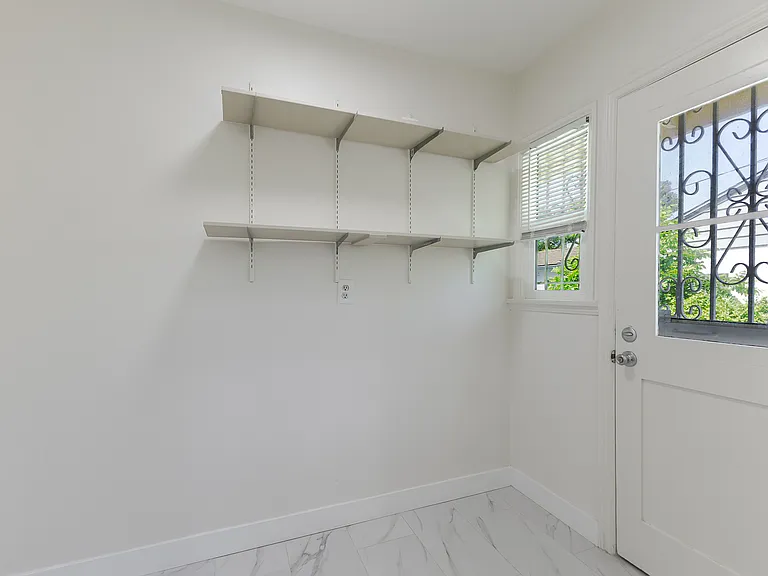 801 Elm Ave #A — Photo 14