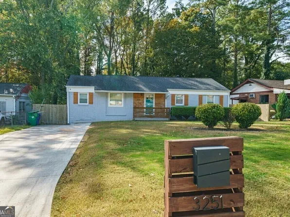 3251 Bobolink Dr, Decatur, GA 30032