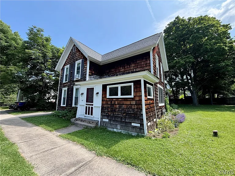 407 Warren St #2 — Photo 6