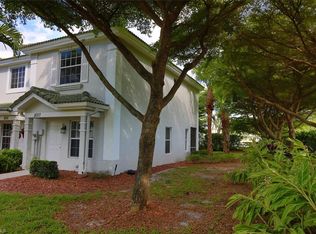8317 Pacific Beach Dr, Fort Myers, FL 33966