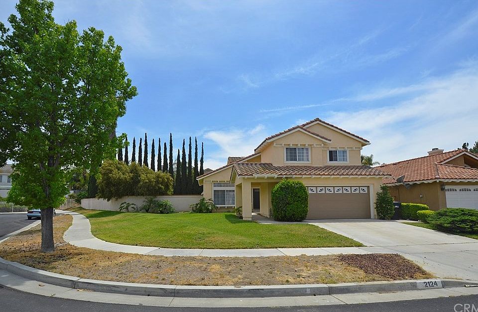 2nd image of 2124 Mammoth Ln