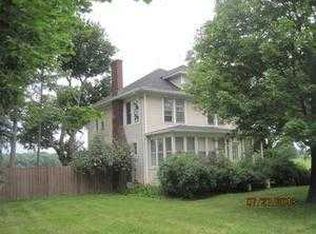 7144 Gowanda State Rd, Hamburg, NY 14075