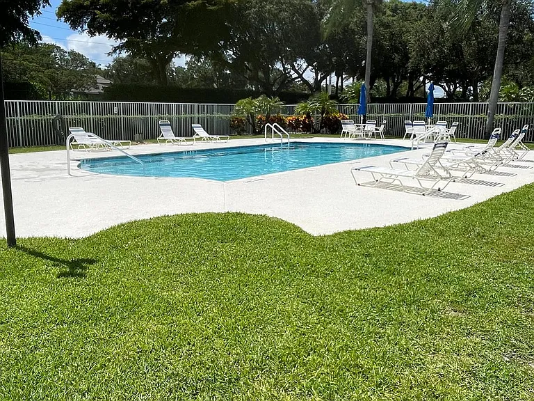 9766 Kamena Cir — Photo 39