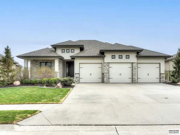 12403 Mormon St, Omaha, NE 68142