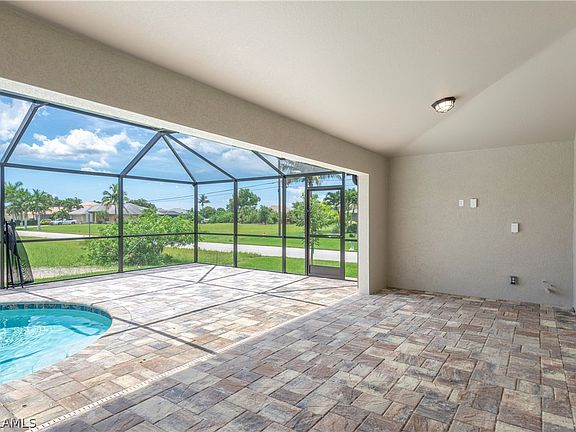 3rd image of 2828 SW 23rd Place Cpe