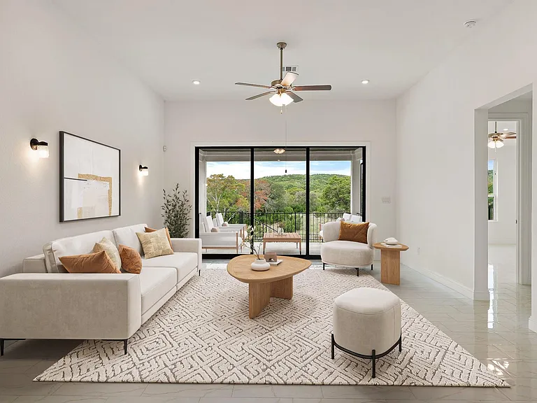 1045 Villa Rialto Vw — Photo 4