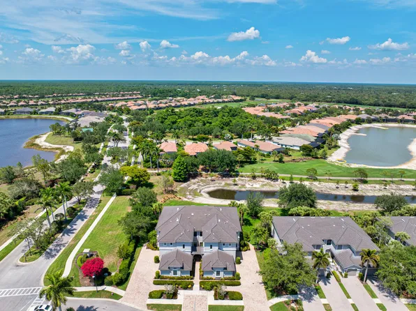 12009 Covent Garden Ct APT 3002, Naples, FL 34120