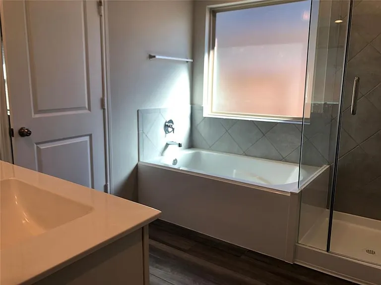 9224 Inland Leather Ln — Photo 9