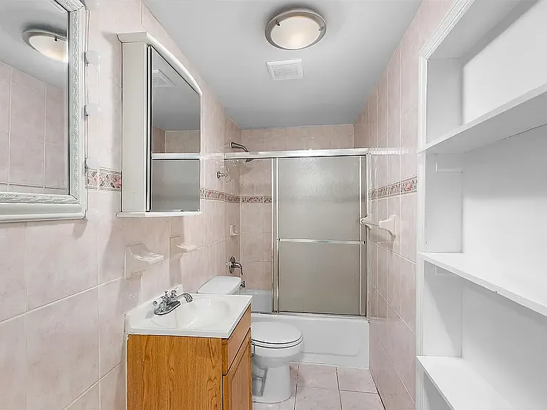 515 W 173rd St #1F — Photo 6