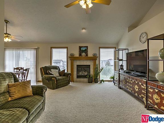 3rd image of 13605 S 41st Cir