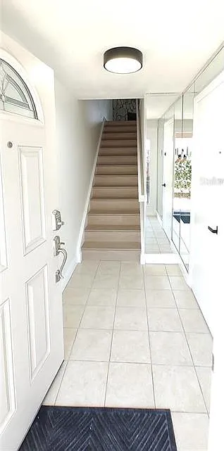 3 bed, 2.5 bath, 2030 sqft, $3,450 — Photo 3