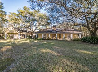 15172 Lorraine Rd, Biloxi, MS 39532