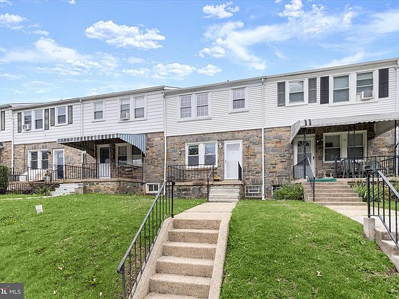 2nd image of 8 Enjay Ave