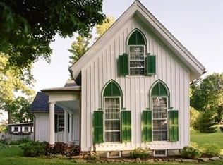 697 Main Rd, Granville, MA 01034