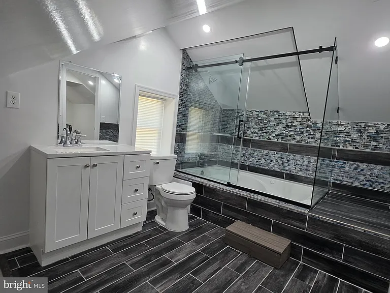 5815 Robin Ln — Photo 16