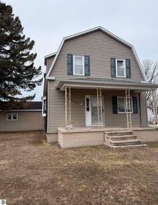 505 Beech St, Tawas City, MI, 48763