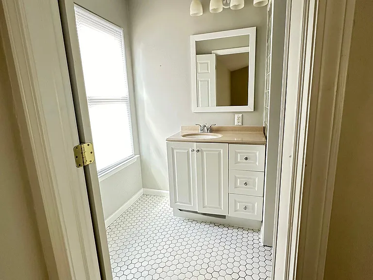 3045 Turnberry Ln — Photo 26