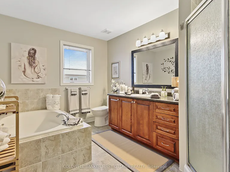 328 Fairlakes Way — Photo 10