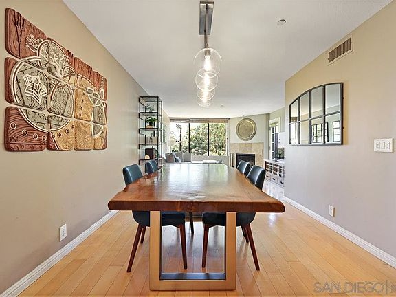 3rd image of 1950 Upas St Unit 205