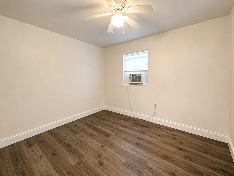 6142 Grant St #3 — Photo 4