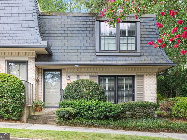 112 Adrian Pl NW, Atlanta, GA 30327