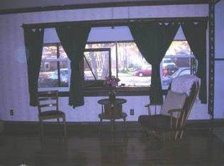 551 Smithtown Ave, Bohemia, NY 11716