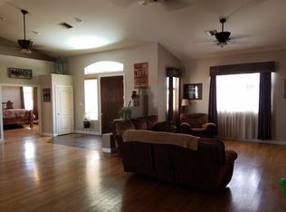 242 N Conestoga Rd, Apache Junction, AZ 85119