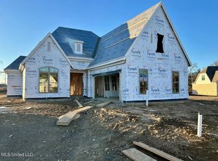 2945 Piper Cv, Nesbit, MS 38651