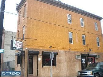 1st image of 624 W Cumberland St