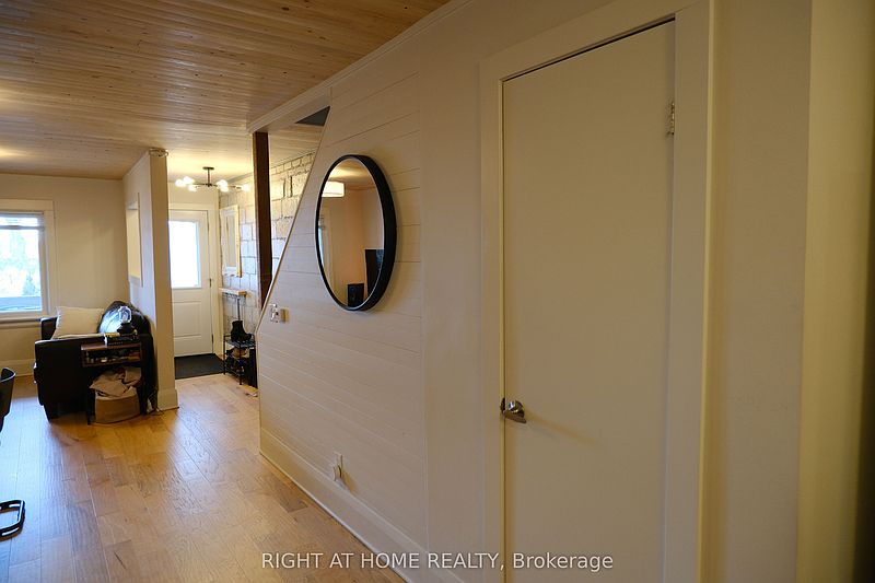 Toronto Townhouse for rent - 2 Bedrooms — photo 8