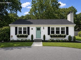 329 Swift Avenue, Osterville, MA 02655