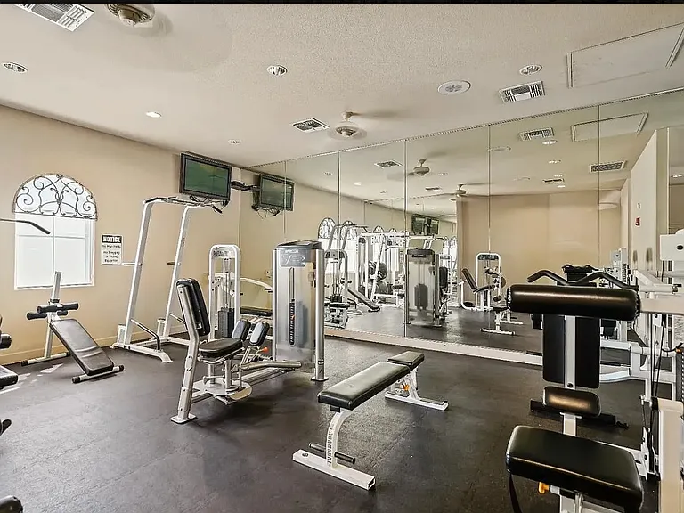 1900 Danbrook Dr #1228 — Photo 4