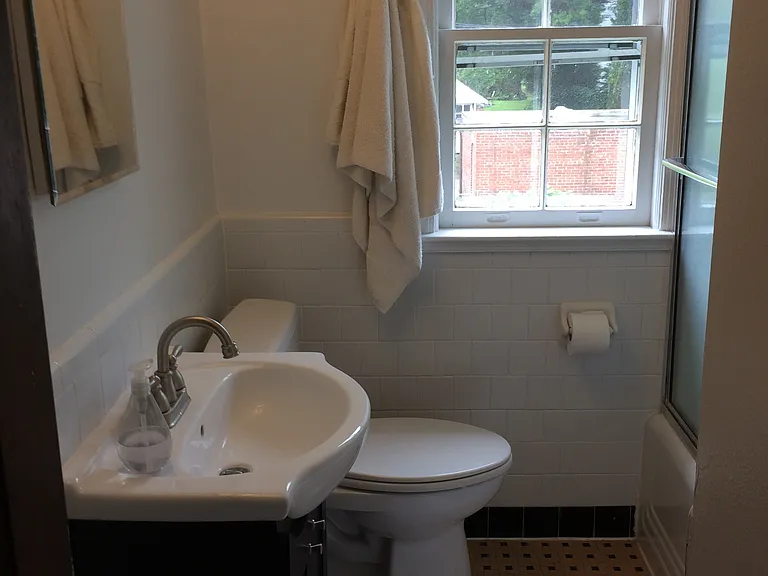 4526 Harrison St NW — Photo 6