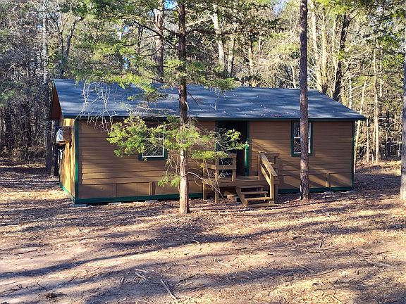 Completely renovated exterior and new roof