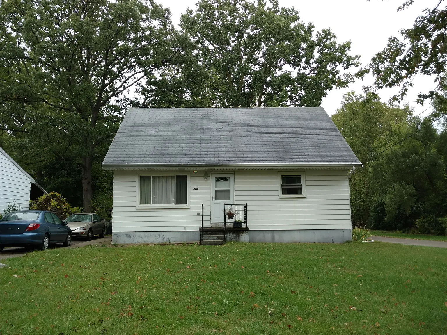 4719 Bristol St photo 1