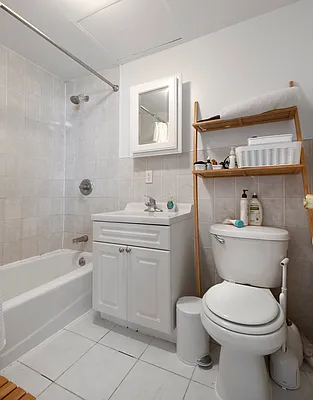 Rented by Spire Group | media 10