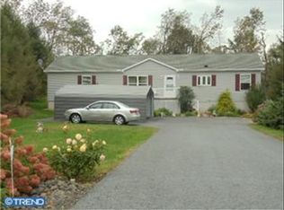 1726 Running Deer Dr, Auburn, PA 17922