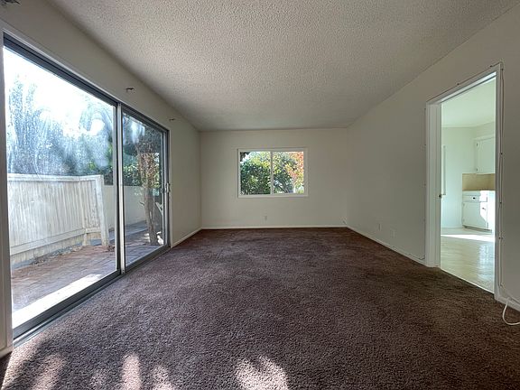 4th image of 223 Palos Verdes Dr W
