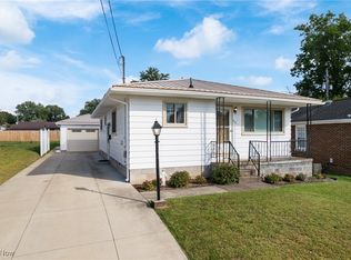 243 27th St NW, Barberton, OH