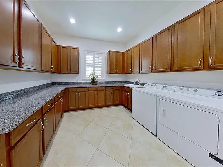5054 Andros Dr — Photo 26