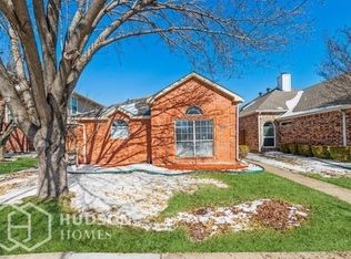 1337 Overlook Dr, Lewisville, TX 75067
